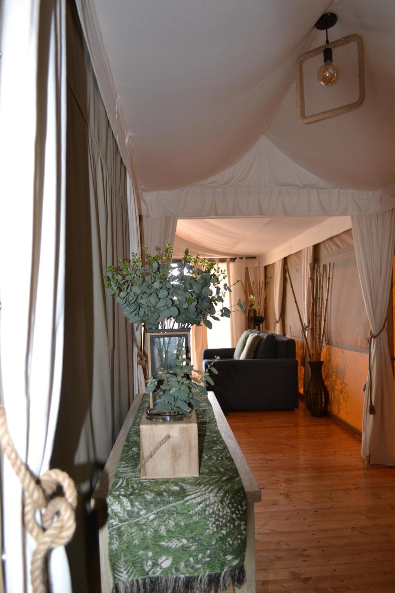 Hekpoort Idwala Le Ingwe Lodge מראה חיצוני תמונה
